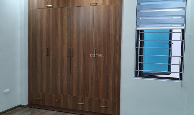 Bán nhà ngõ 603, Lạc Long Quân, Xuân La, Tây Hồ 6 tầng 55m2 nội thất cao cấp, 6,5 tỷ