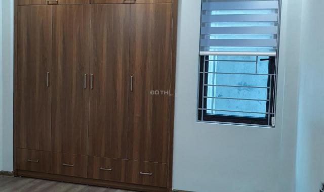 Bán nhà ngõ 603, Lạc Long Quân, Xuân La, Tây Hồ 6 tầng 55m2 nội thất cao cấp, 6,5 tỷ