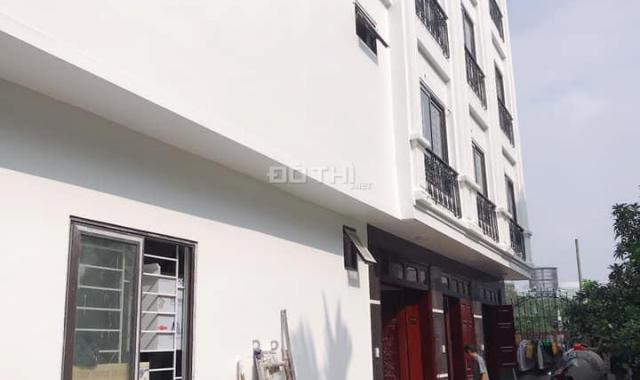 Bán căn nhà mới cứng - Đối diện Aeon Mall Long Biên - Giá mềm