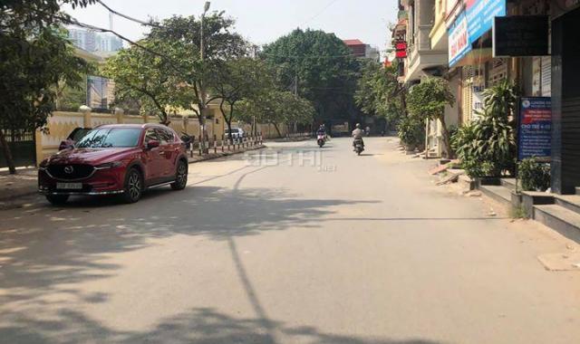 Cần bán gấp nhà Khương Hạ, Thanh Xuân. Có gara, ô tô vào nhà, vừa ở vừa kinh doanh