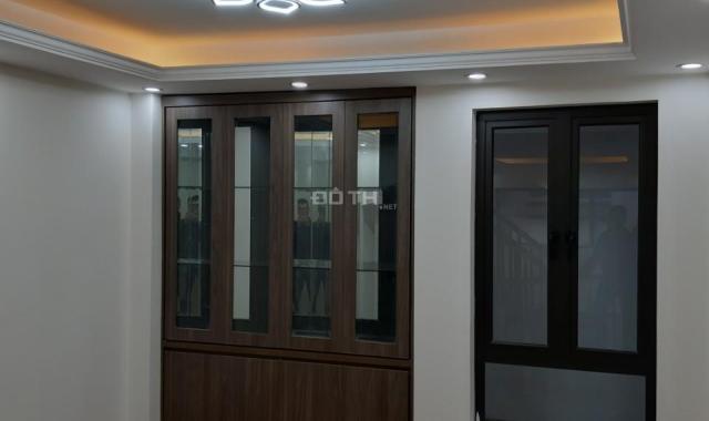 CC Nhà đẹp đối diện UBND phường Văn Quán, 2 mặt ngõ ô tô - KD tốt, 38m2*5T. Giá chỉ 3,7 tỷ