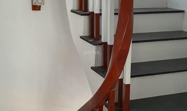 Bán gấp nhà 5 tầng 2 mặt thoáng 36m2 An Dương Vương, Phú Thượng, Tây Hồ 2.6 tỷ liên hệ 0912290768