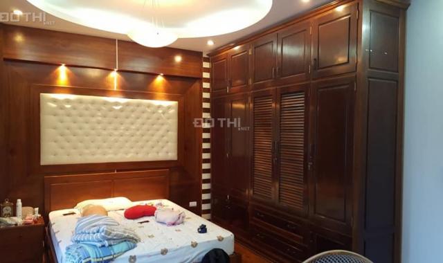 Bán nhà đẹp Kim Mã Thượng, Ba Đình, 70m2 x 6T, MT 6.2m, 16 tỷ, ngõ ô tô tránh nhau