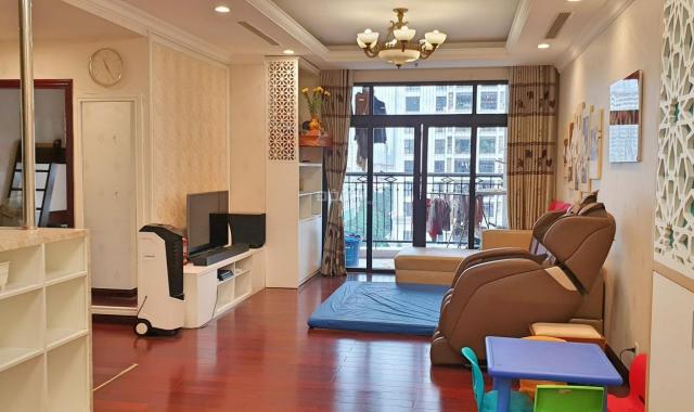 Chính chủ bán cắt lỗ 1 tỷ căn hộ tòa R4 Royal City, căn góc 2 mặt thoáng view đẹp