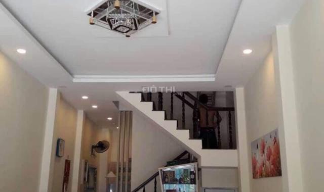 Thiếu nợ bán nhà 4x13m, mặt tiền đường Quách Đình Bảo, Q. Tân Phú, chỉ 7.6 tỷ - Sổ hồng riêng