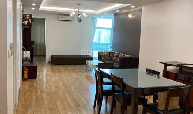 Cho thuê chung cư cao cấp Gold Season, 70m2, 2 PN, 2 WC, full đồ rẻ nhất Thanh Xuân