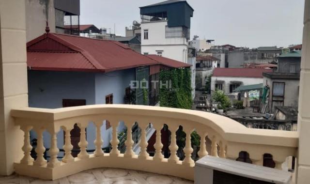 Chính chủ bán nhà phố Nguyễn Chính, quận Hoàng Mai, 50m2, 5 tầng, giá 4.6 tỷ, liên hệ 0945818836