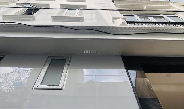 Nhà 2 MT hẻm 4m Thích Quảng Đức, xây 2019, DT: 5.3mx6m, 4 lầu, 4 PN lớn, trước nhà rộng rãi