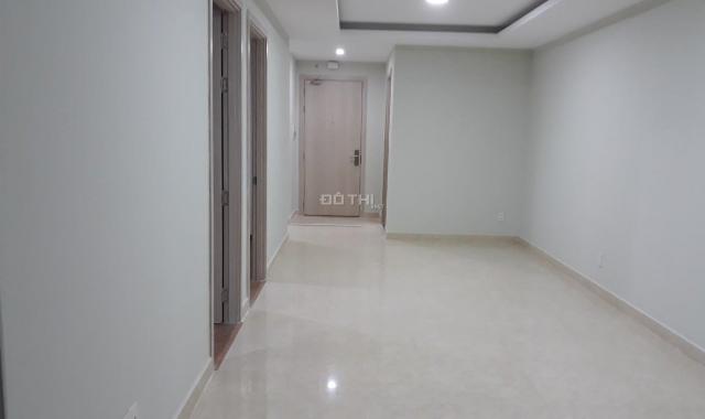 Cho thuê căn hộ nội thất cơ bản, 76m2, 2PN, 2WC. 0906 388 348