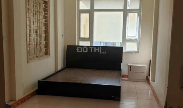 Bán nhà phố Tô Hoàng, quận Hai Bà Trưng 34m2 x 5 tầng, MT 3.3m, giá 4.7 tỷ