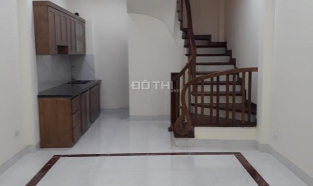 Chính chủ bán nhà Liên Cơ, Nguyễn Cơ Thạch. 38m2x5T, ôtô đỗ cổng, KD cực đỉnh, giá 3,3 tỷ