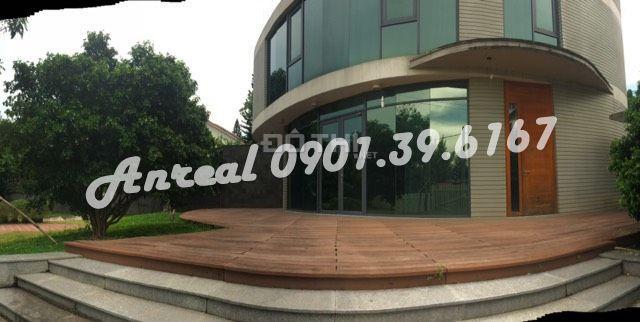 Cho thuê villa mặt tiền Tống Hữu Định, Phường Thảo Điền, hơn 1000m2 - giá 231.2 triệu/tháng