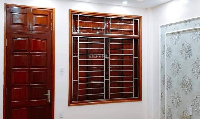 Cần bán nhà phố Đại Từ, Hoàng Mai, 45m2 * 5 tầng, giá 3.1 tỷ, LH 0986920888