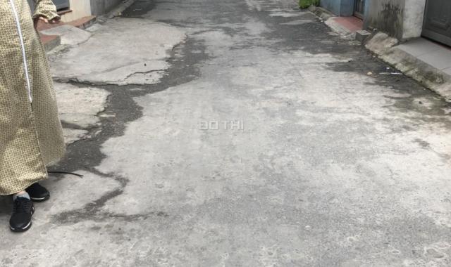 Bán đất mặt ngõ phố Việt Hưng 45m2 - KD tốt - sổ đỏ chính chủ
