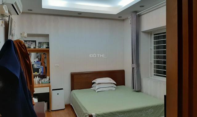 Bán CC The Light - CT2 Viettel 126.5m2 full nội thất sàn gỗ xịn, 3 PN, 2WC. LH Thực 0989015276
