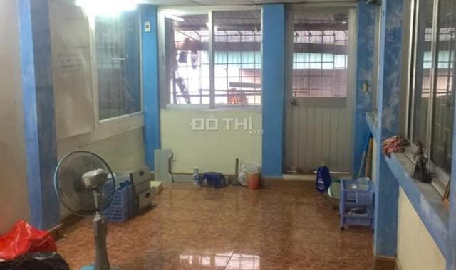 Nhà hot Đống Đa cần bán gấp! 40m2 x 4 tầng, giá chỉ nhỉnh 3 tỷ