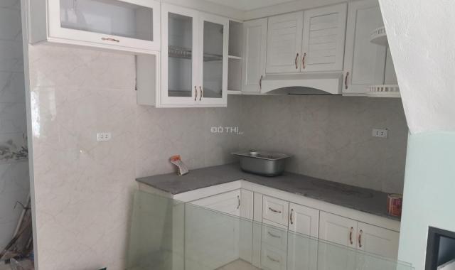 Cần bán căn nhà Vạn Phúc, Hà Đông, 38m2, giá 2,5 tỷ, Lh: 0964901045