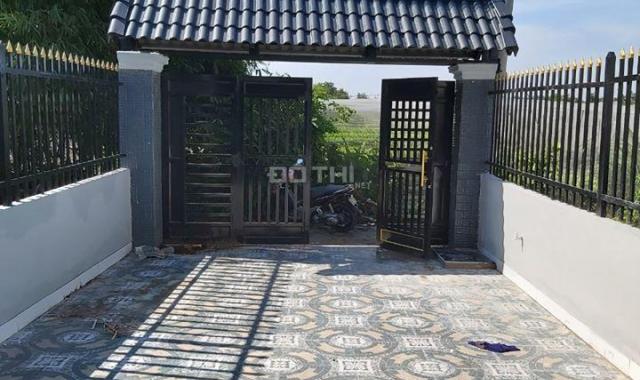 Chính chủ bán nhà sổ riêng, rộng 107m2 đất, gần trường tiểu học Tân Phước Khánh B, Tân Uyên