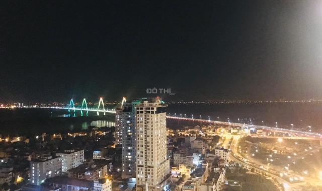 Bán CHCC Lạc Hồng DT 79,2m2, giá 30tr/m2, view sông Hồng, cầu Nhật Tân. LH 0914772279