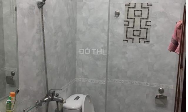 Bán nhà mặt ngõ 50, Võng Thị, 100tr/m2, SĐCC, lô góc, gần hồ Tây. Nhà đẹp ở ngay đón tết