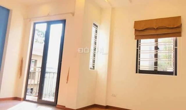 Nhà mới đẹp, Vân Hồ 3, Quận Hai Bà Trưng, Hà Nội, 32m2, 5 tầng, cực hiếm, sát hồ 7 mẫu. 4,5 tỷ