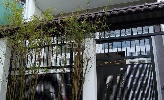 Nhà lầu hẻm yên tĩnh, khu dân cư văn minh 40 đường Phú Thuận - Tân Phú, Q7