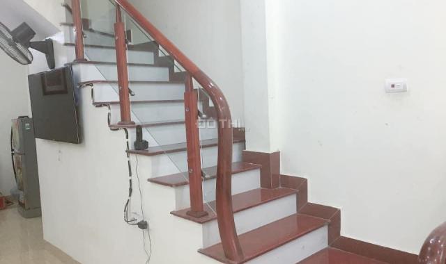 Bán nhà phố Nguyễn Chí Thanh 51m2, 4T, MT 3.5m, ngõ ôtô kinh doanh, giá 6.8 tỷ