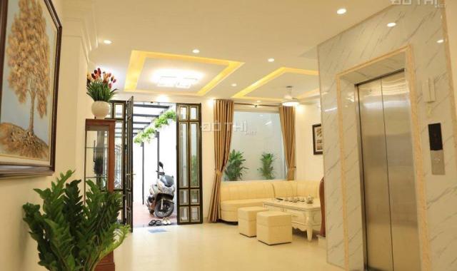 Quá rẻ nhà kinh doanh homestay Quảng An giá 7.5 tỷ 48m2. LH 0943.346.523/0948.035.862