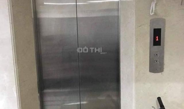 Cần bán rất gấp tòa nhà căn hộ dịch vụ đường Láng 145m2, 7 tầng, mặt tiền 8m, 16.8 tỷ Đống Đa