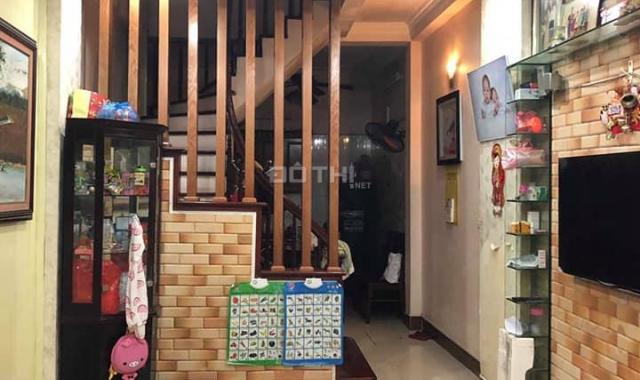 4 tỷ 3 bán nhà phân lô Hoàng Ngân 47m2 x 5T, 20m ra phố, ngõ 3m, cho thuê, trung tâm Thanh Xuân