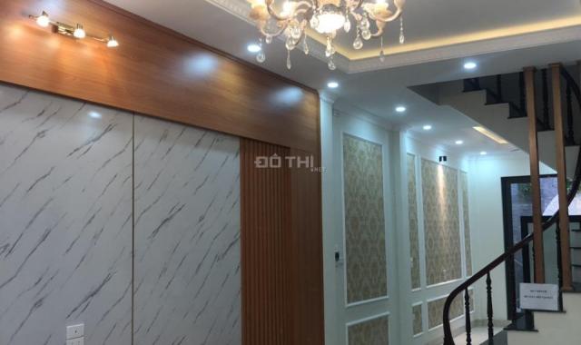 Bán gấp nhà đẹp Hoàng Ngân, Nhân Chính, Thanh Xuân 4 tầng 63m2 trau chuốt từng chi tiết 5,45 tỷ