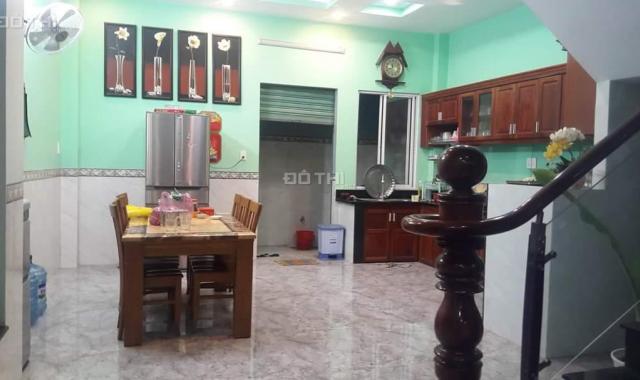 Cần bán gấp nhà đẹp 3 tầng tại đường Nguyễn Thị Huê, Bà Điểm, Hóc Môn, giá tốt