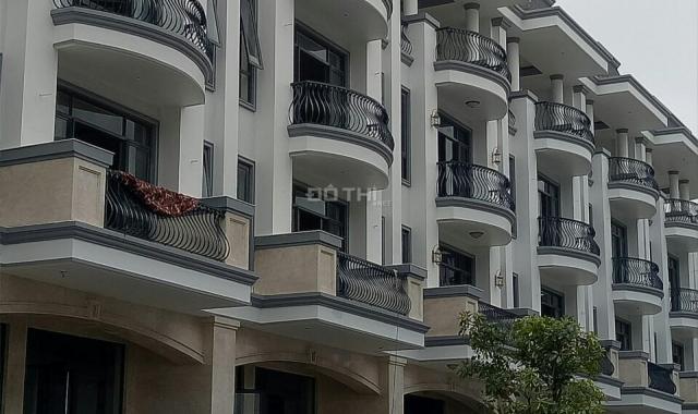 Cho thuê nhà nguyên căn KĐT Vạn Phúc Riverside 25 tr/th. Phù hợp ở, mở VP công ty hoặc kinh doanh