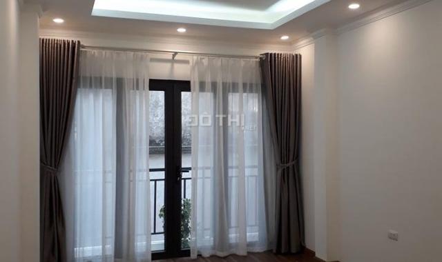 Bán nhà giá rẻ, đón tết rước lộc vào nhà, Thiên Hiền, Mỹ Đình, 50m2x5T ô tô chạy quanh nhà. 4,3 tỷ