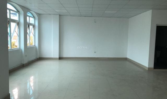 Văn phòng khu vực ngã tư Láng Hạ - Giảng Võ, mới xây 100m2, 12tr/tháng