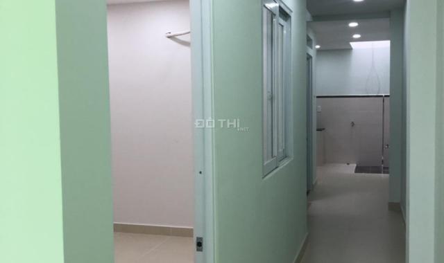 Bán nhà 1 sẹc hẻm 8m thông đường Lê Đình Cẩn, DT 4x19m, giá 3,7 tỷ