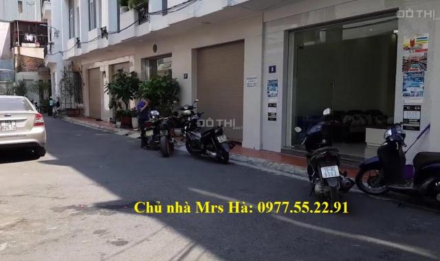 Cần bán nhà 4 tầng đẹp chính chủ phố Văn Cao - miễn trung gian, Mrs Hà 0977552291