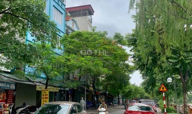 Bán nhà cấp 4 phố Trần Hòa, 55m2, ngõ nông 10m ra mặt phố, ô tô đỗ cửa, 3.5 tỷ
