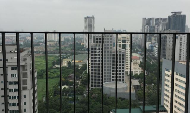 Bán cắt lỗ căn A6 - 86,5 m2 - view hướng Nam, hồ điều hoà, full nội thất cao cấp 5 *. LH: 038682282