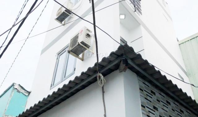 Bán gấp nhà đẹp 3 lầu hẻm 243 Tôn Đản, phường 15, Quận 4