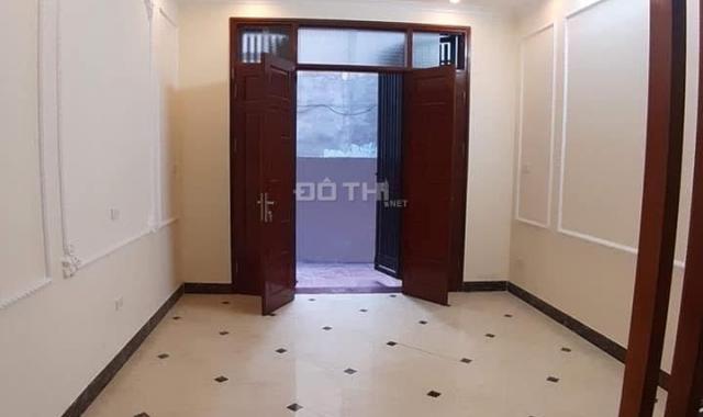 Cần bán nhà gấp Đại La, 30m2, 5T, 3 PN, nhà mới coong, đẹp lung linh, nhỉnh 3 tỷ có nhà đẹp ăn tết