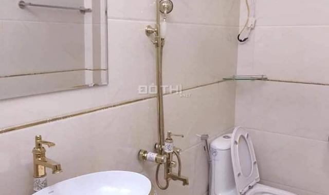 Bán nhà 28 Lương Đình Của, Đống Đa 40m2 x 5T, giá 3.85 tỷ, LH: 0842063837