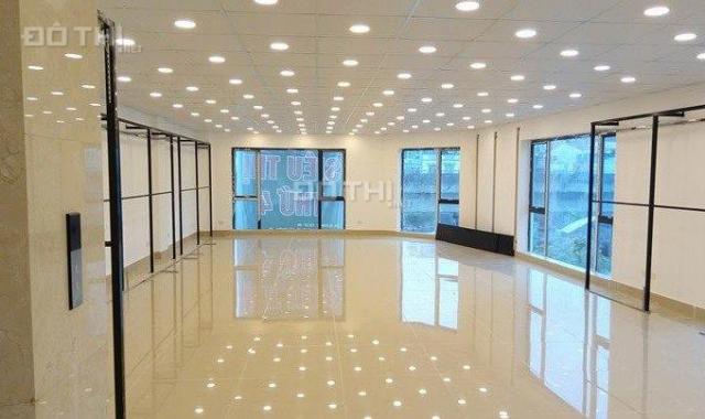 Tòa nhà Nguyễn Trãi 500m2, cho thuê hơn 1 tỷ/tháng, giá 215 tỷ