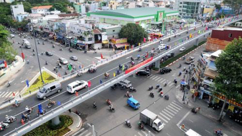 Bán gấp nhà đẹp cách Láng 30m, vị trí trung tâm quận Đống Đa, giá cực tốt. LH: 0375712510