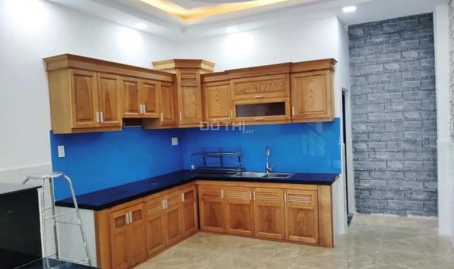 Mặt tiền kinh doanh đường Bàu Cát số gần Đồng Đen, 4*18m, KC 4 lầu kiên cố, chỉ hơn 12 tỷ