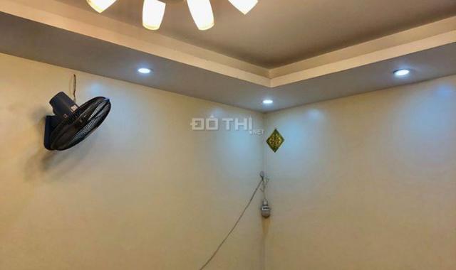 Chính chủ cần bán căn hộ Kim Văn Kim Lũ CT12 54.3m2, SĐCC, 2 phòng ngủ, có nội thất 1,05 tỷ