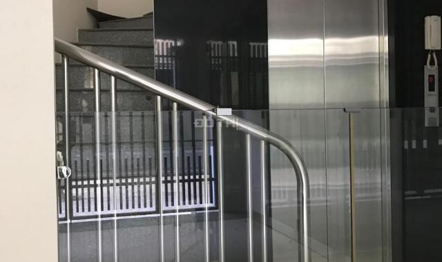 Bán nhà HXH MT Bạch Đằng, Bình Thạnh, 4 phút đến Q.1, 6 tầng, thang máy, sinh lời