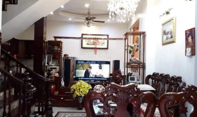 Mua nhanh kẻo tiếc! Nhà đẹp phố Nguyễn Sơn, Long Biên 70m2 x MT 6m, giá 6.4 tỷ