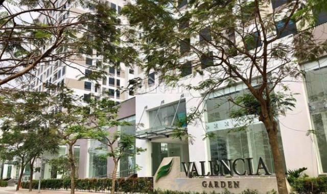 Bán căn hộ 2PN dự án Valencia Garden - CT19B KĐT Việt Hưng, ban công view Vinhomes, giá 23tr/m2