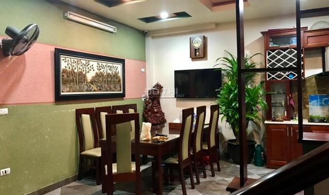 Nhà đẹp như hoa hậu, Q. Thanh Xuân 30m2, 4 tầng, giá siêu rẻ chỉ 2,4 tỷ